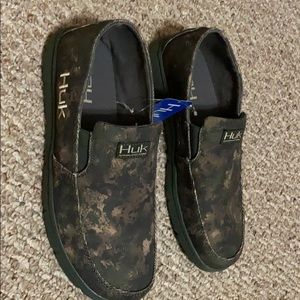 Huk fishing shoes men’s